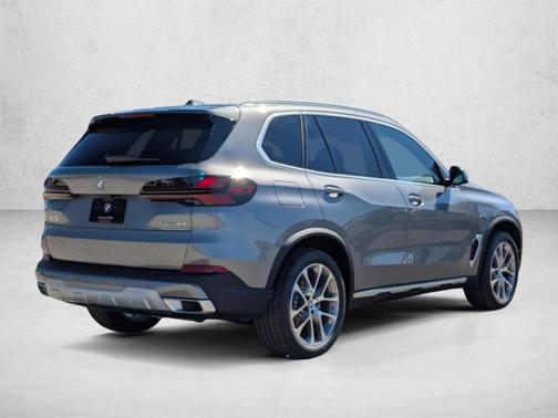 Gray Metallic 2026 BMW X5 sDrive40i