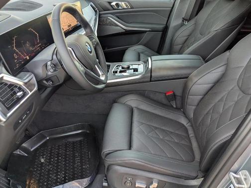 Gray Metallic 2026 BMW X5 sDrive40i