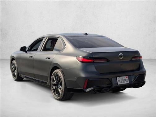 2024 BMW 760 760i xDrive