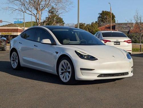 2022 Tesla Model 3 Base