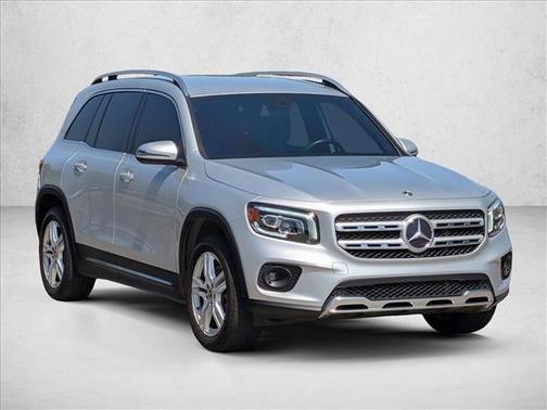 Iridium Silver Metallic 2020 Mercedes-Benz GLB 250 Base