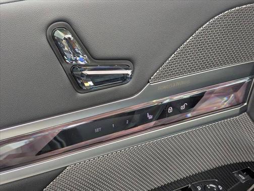 2025 BMW i7 eDrive50