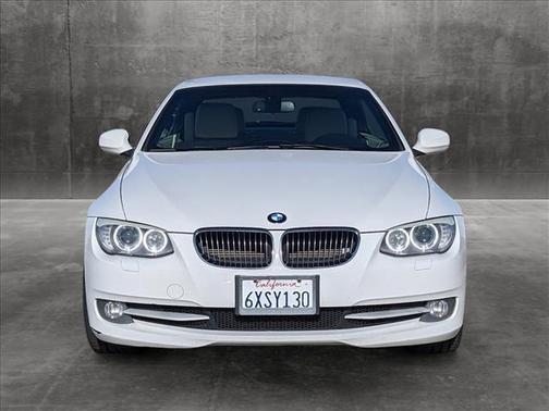 Photo 2 of 22 of 2013 BMW 328 i
