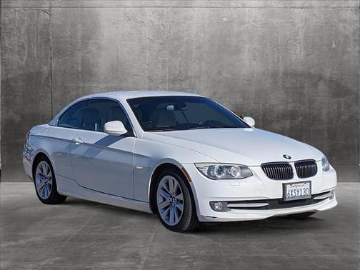 Photo 3 of 22 of 2013 BMW 328 i