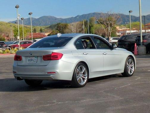 2017 BMW 330 i