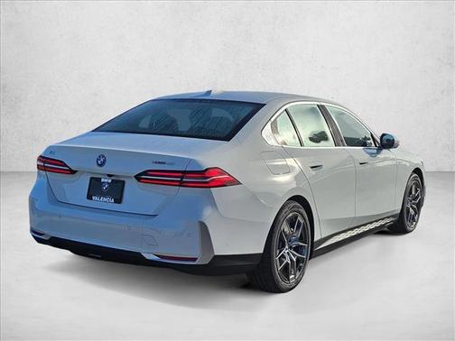 2026 BMW i5 eDrive40