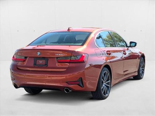 2022 BMW 330e xDrive