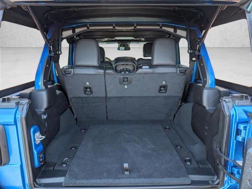 Hydro Blue Pearlcoat 2024 Jeep Wrangler Rubicon