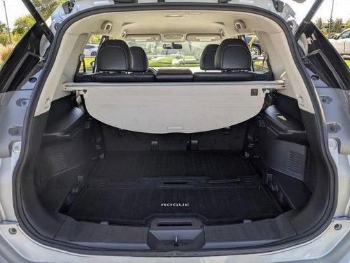 2015 Nissan Rogue SL