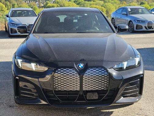 Black Sapphire Metallic 2026 BMW i4 Gran Coupe xDrive40