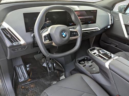 2026 BMW iX xDrive60
