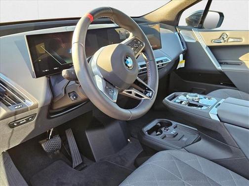2025 BMW iX M60