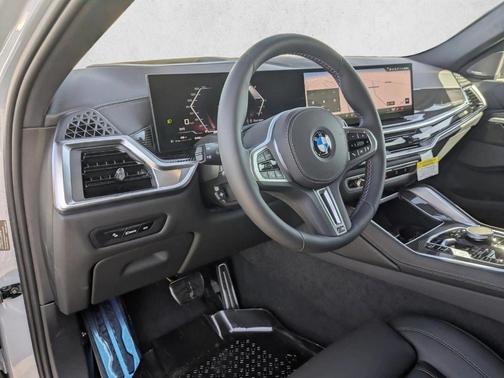 Gray Metallic 2026 BMW X6 M60i