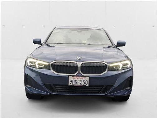 2023 BMW 330 i