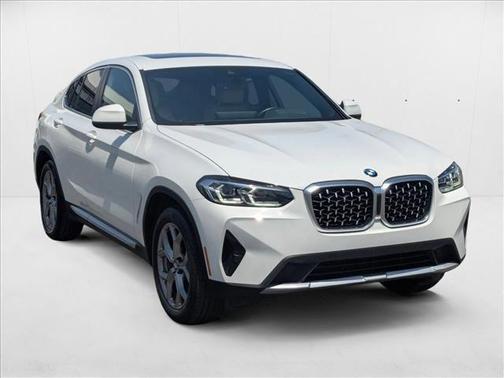 2023 BMW X4 xDrive30i
