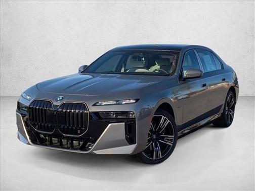 2026 BMW 750e xDrive