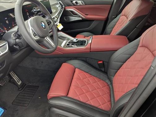 2026 BMW X6 M60i