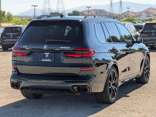 2026 BMW X7 M60i