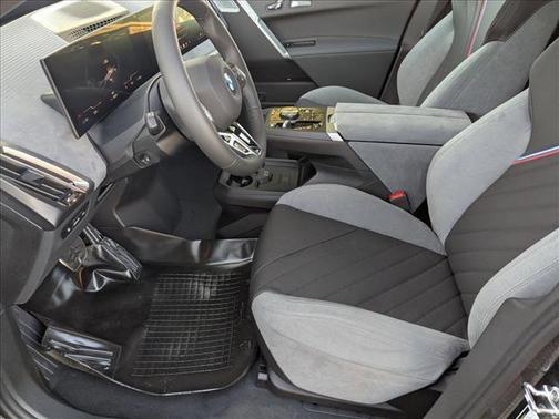 2026 BMW iX xDrive60