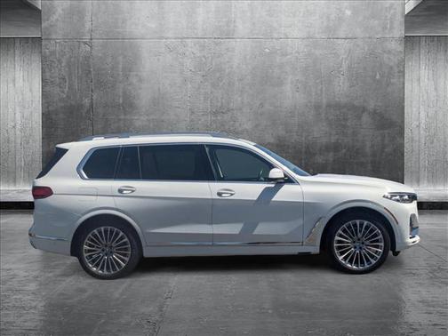 2022 BMW X7 xDrive40i