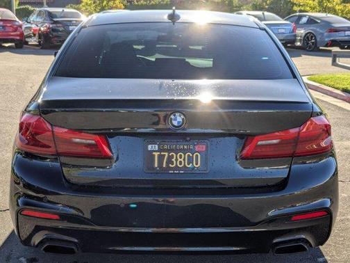 2019 BMW 540 i