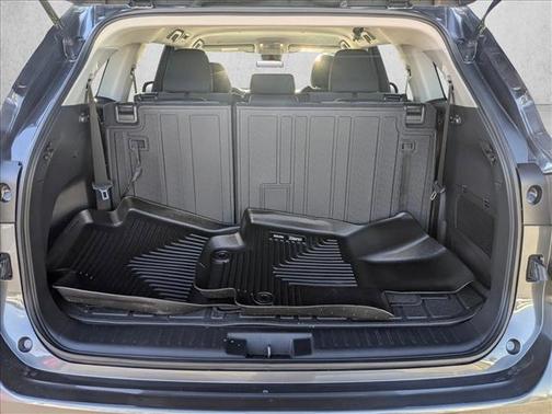 2020 Toyota Highlander L