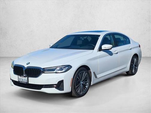 Alpine White 2023 BMW 540 i xDrive