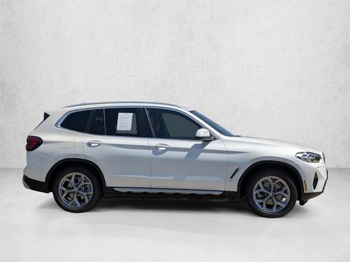 Mineral White Metallic 2023 BMW X3 xDrive30i