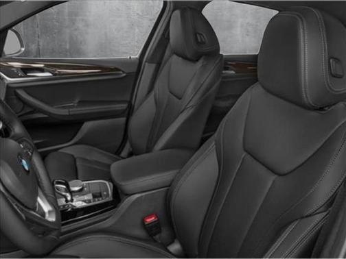2025 BMW X4 xDrive30i