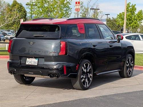 2025 MINI Countryman John Cooper Works