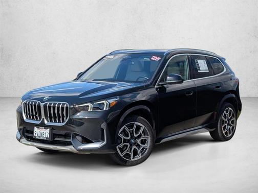 Black Sapphire Metallic 2025 BMW X1 xDrive28i