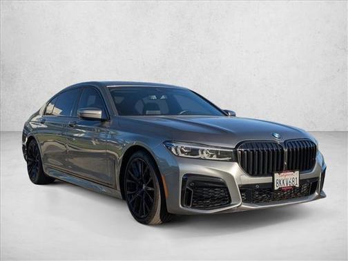 2020 BMW 740 i