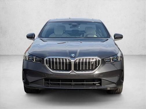 2024 BMW i5 eDrive40