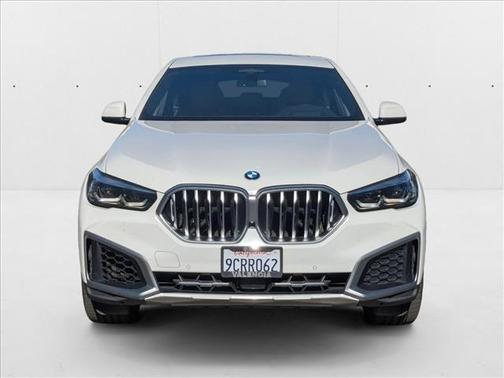 2022 BMW X6 xDrive40i