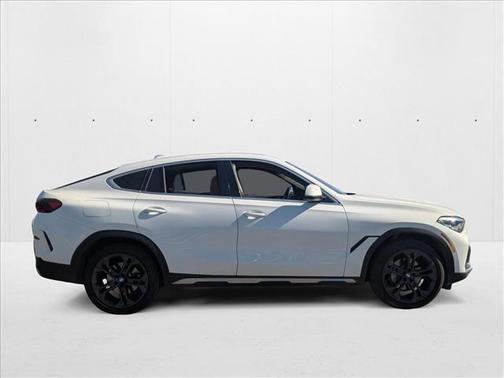 2022 BMW X6 xDrive40i