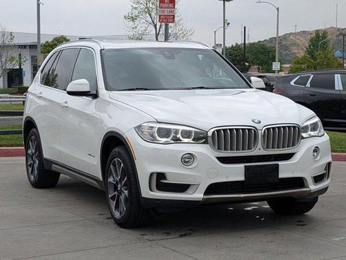 Mineral White Metallic 2017 BMW X5 sDrive35i