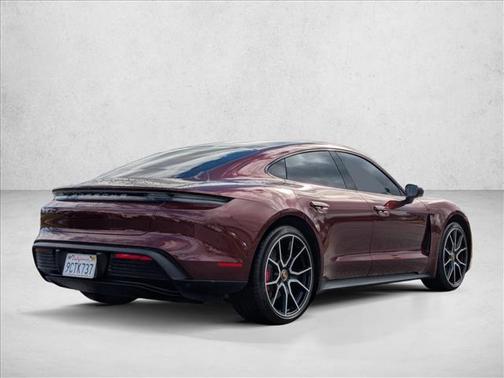 2022 Porsche Taycan 4S