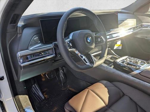 2026 BMW 740 i
