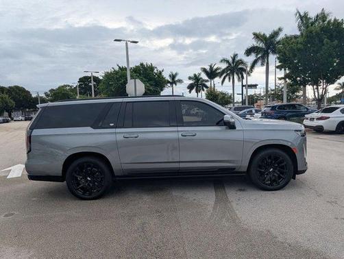 2023 Cadillac Escalade ESV Sport