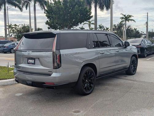 2023 Cadillac Escalade ESV Sport
