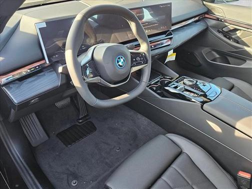 2026 BMW i5 eDrive40
