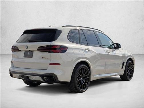 2026 BMW X5 M60i