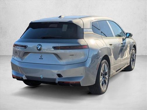 2026 BMW iX xDrive45