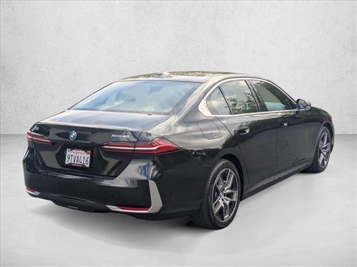 2025 BMW i5 xDrive40