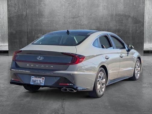 2021 Hyundai SONATA SEL