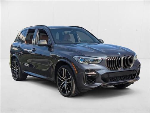 2022 BMW X5 M50i