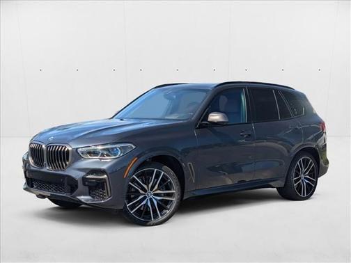 2022 BMW X5 M50i