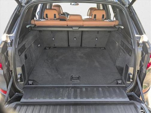 2022 BMW X5 M50i