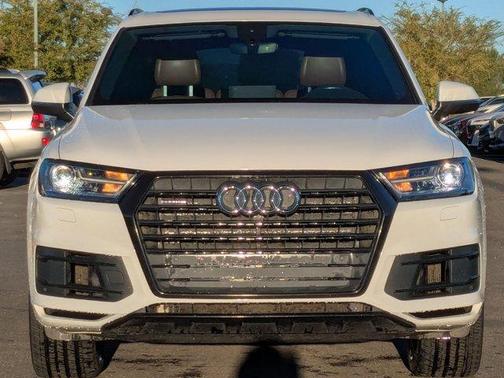 2019 Audi Q7 55 Premium