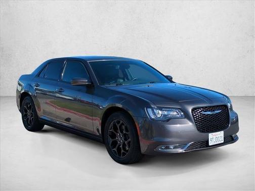 2019 Chrysler 300 S